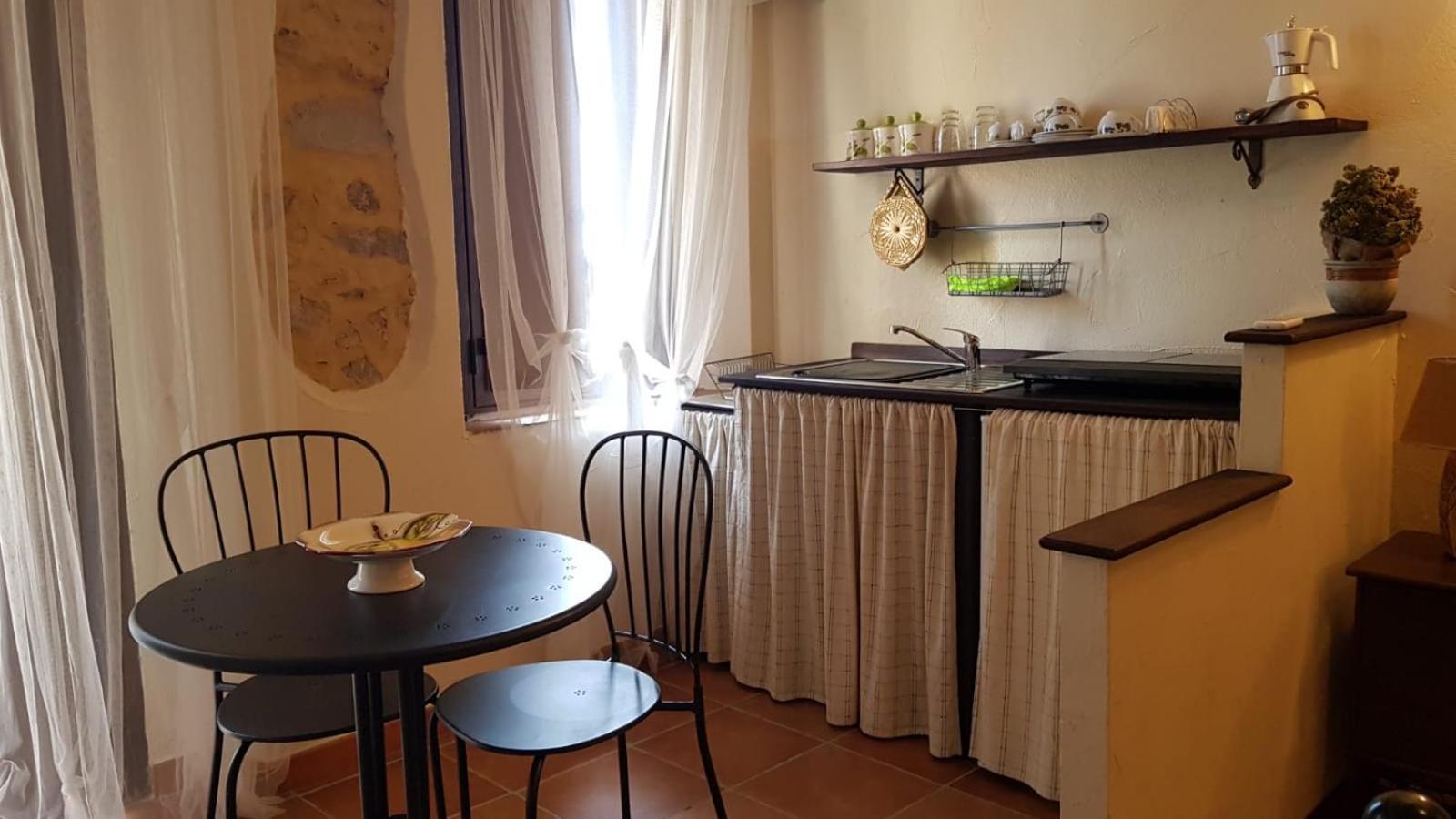 Perla Del Borgo Appartamenti Santa Caterina dello Ionio Extérieur photo